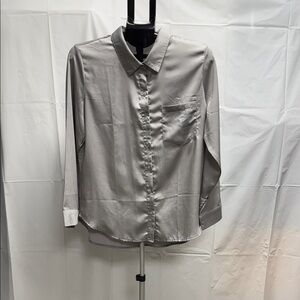 Womens medium Satin Blouse/Shirt NWOT